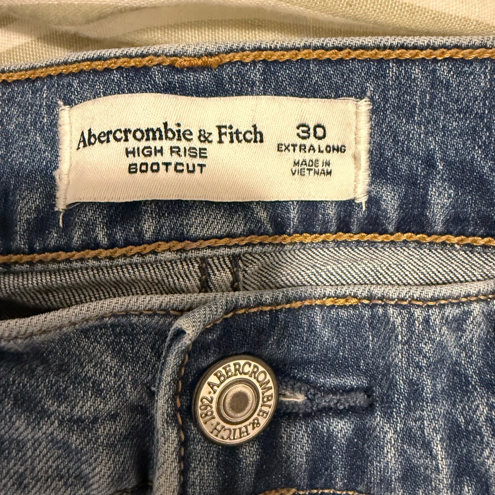 AF High Rise Bootcut jeans - Picture 4 of 5